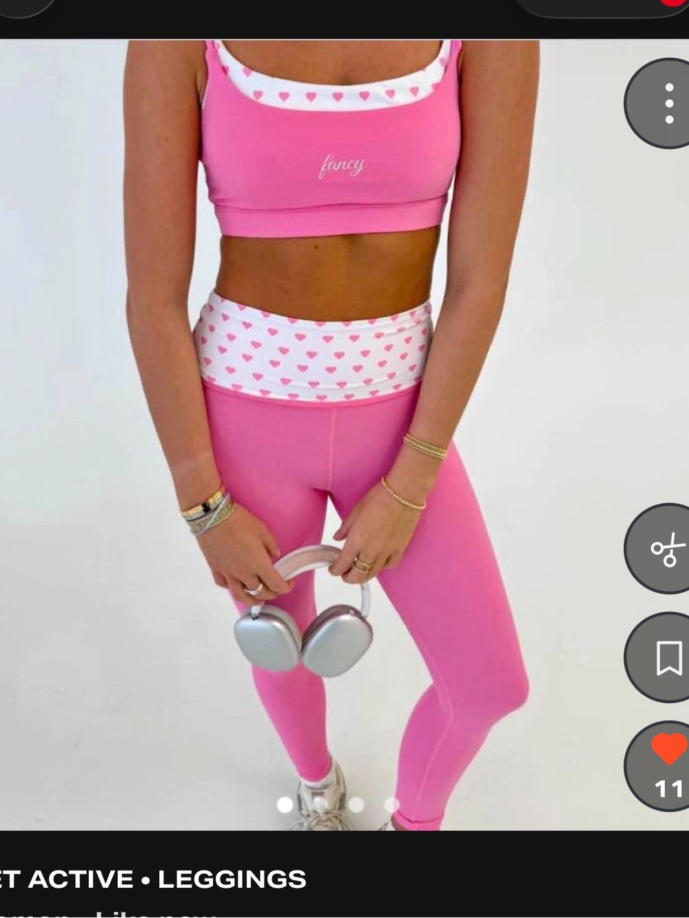 💖Fancy Limited Edition Vday🩷 Heart trim Active Leggings size XS! brand new!